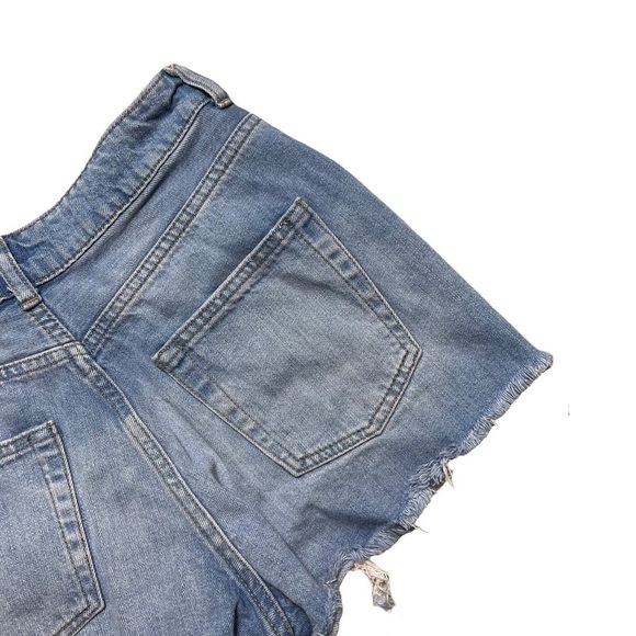 TopShop Moto Mom Distressed Denim Shorts 2 - Picture 8 of 9